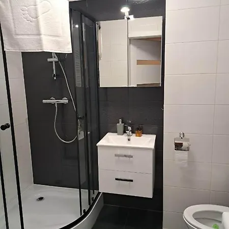 Апартаменты Bogdanka Nowy Dwupokojowy Apartament Ujescisko- Lostowice Гданьск